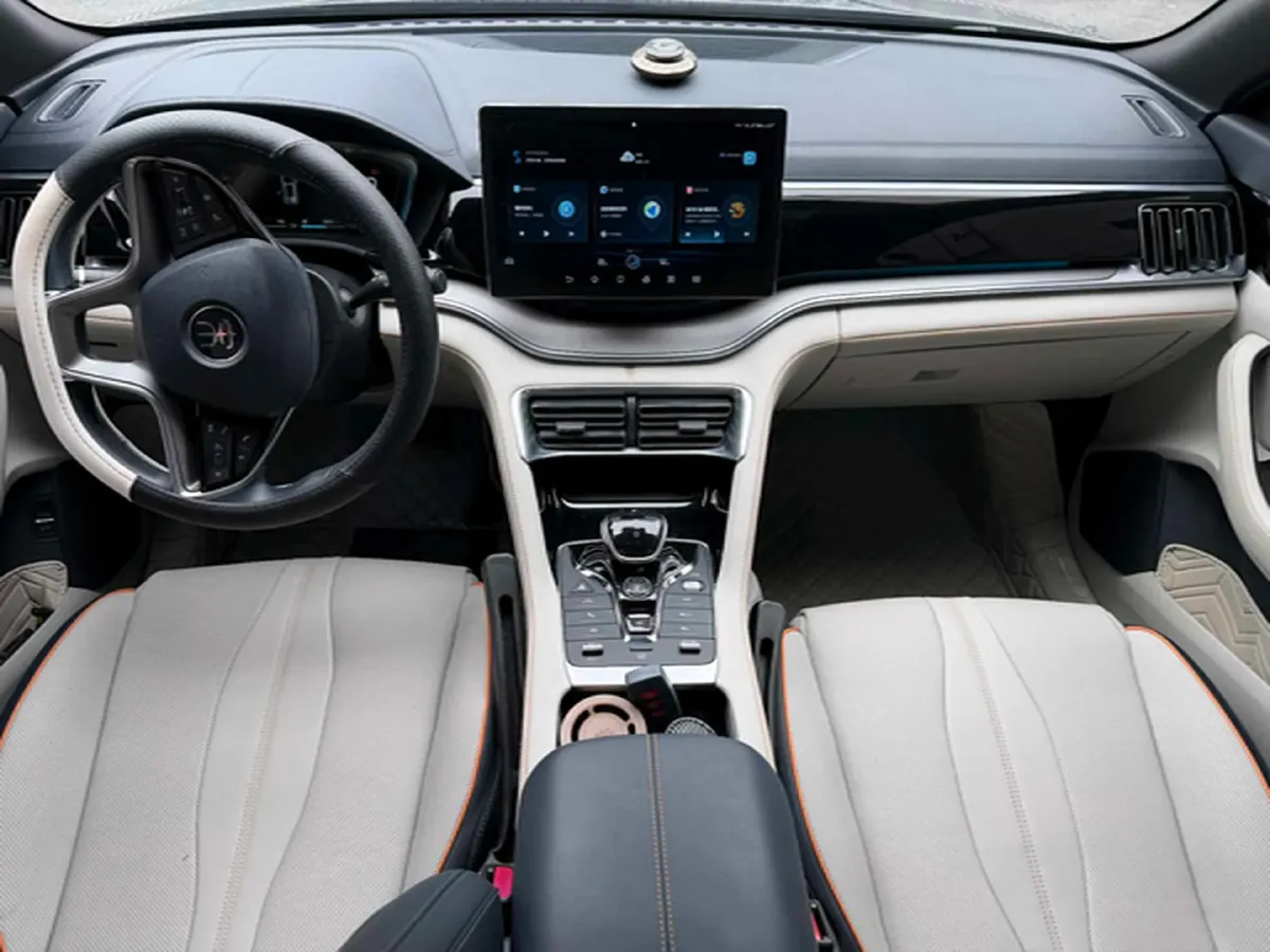 2022 Hyundai Tucson 2.0L 150HP L4 6AT Hybrid,autocango,china used car exporter,china ev exporter,chinese used car exporter,chinese used ev exporter