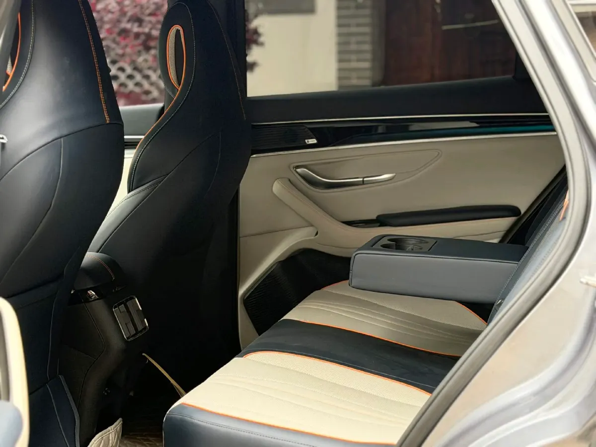 2022 Hyundai Tucson 2.0L 150HP L4 6AT Hybrid,autocango,china used car exporter,china ev exporter,chinese used car exporter,chinese used ev exporter