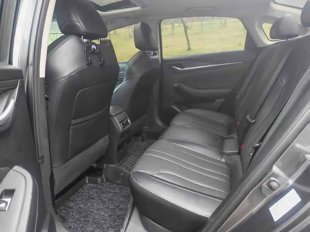 2020 ChangAn Eado 1.6L 128HP L4 CVT,autocango,china used car exporter,china ev exporter,chinese used car exporter,chinese used ev exporter