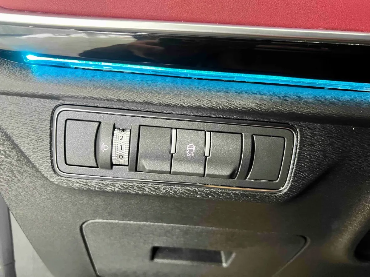 2023 Jetour X70 Plus 1.5T 156HP L4 6DCT,autocango,china used car exporter,china ev exporter,chinese used car exporter,chinese used ev exporter