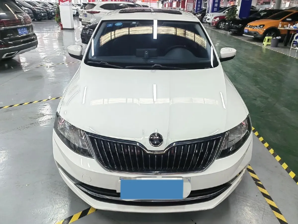 2018 Skoda Rapid 1.6L 110HP L4 6AT,autocango,china used car exporter,china ev exporter,chinese used car exporter,chinese used ev exporter