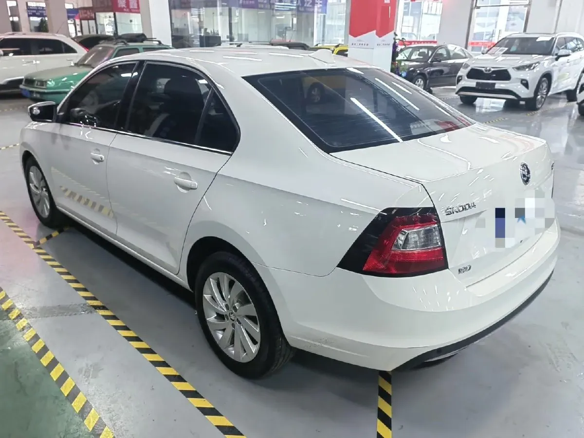 2018 Skoda Rapid 1.6L 110HP L4 6AT,autocango,china used car exporter,china ev exporter,chinese used car exporter,chinese used ev exporter