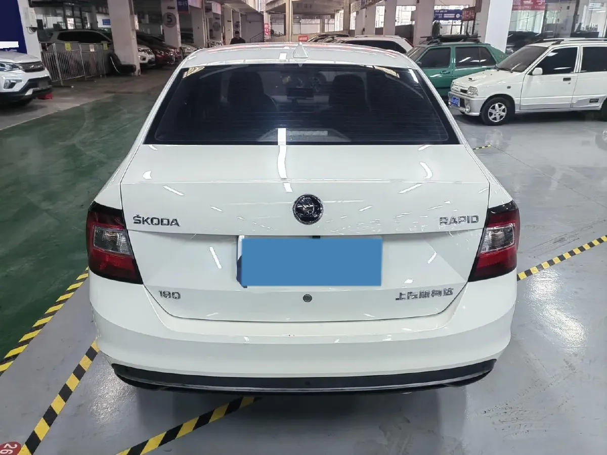2018 Skoda Rapid 1.6L 110HP L4 6AT,autocango,china used car exporter,china ev exporter,chinese used car exporter,chinese used ev exporter