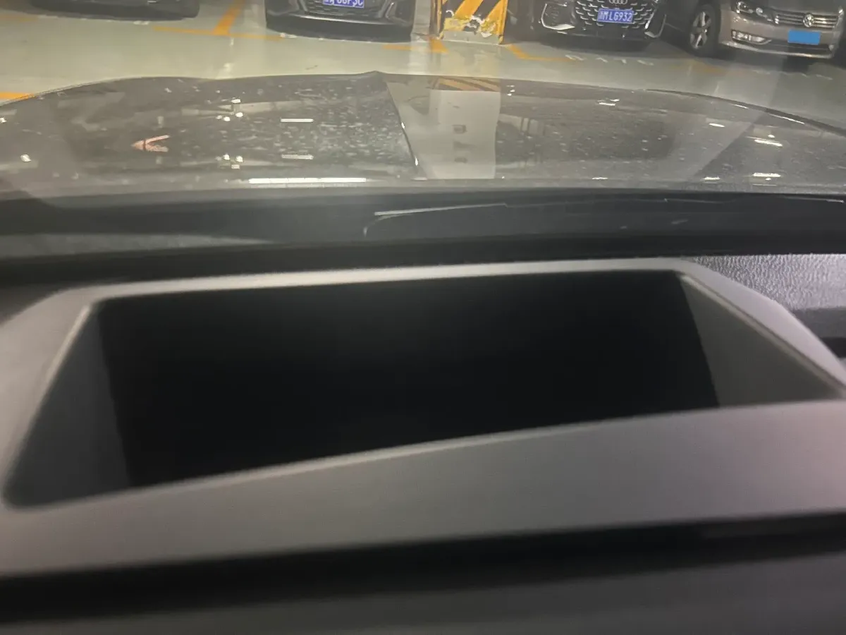 2024 Geely Monjaro 2.0T 238HP L4 8AT,autocango,china used car exporter,china ev exporter,chinese used car exporter,chinese used ev exporter