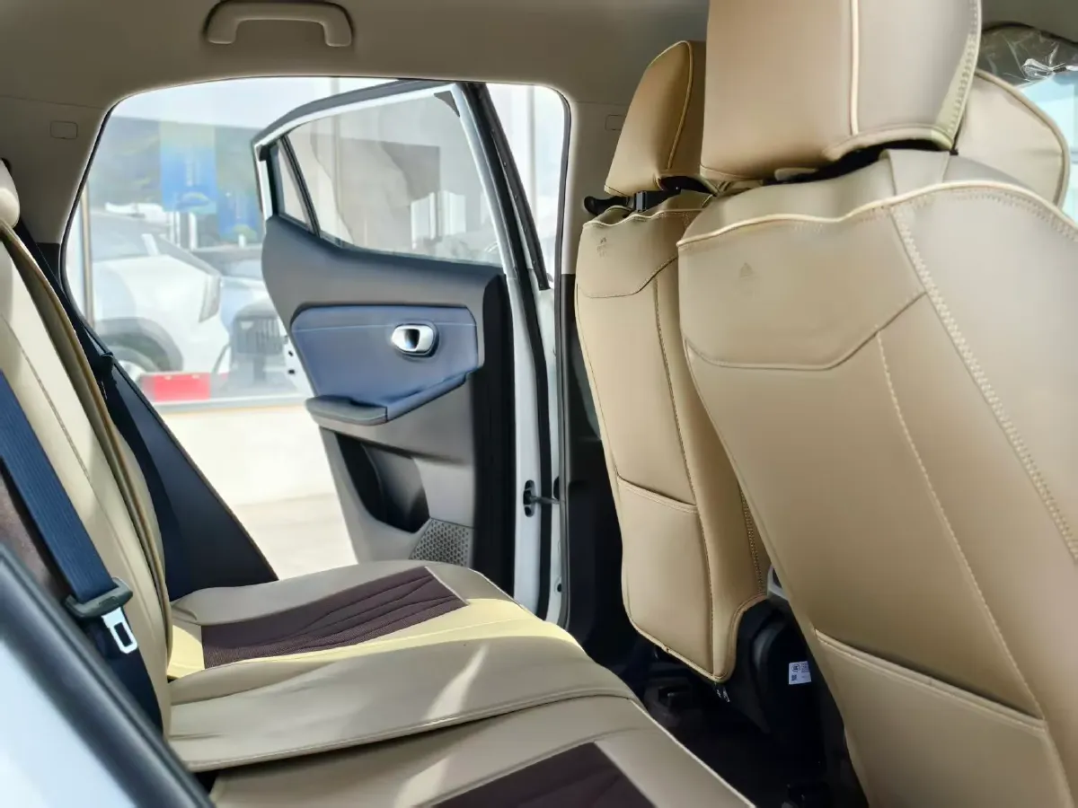 2023 GAC Trumpchi GS3 1.5T 177HP L4 7DCT,autocango,china used car exporter,china ev exporter,chinese used car exporter,chinese used ev exporter