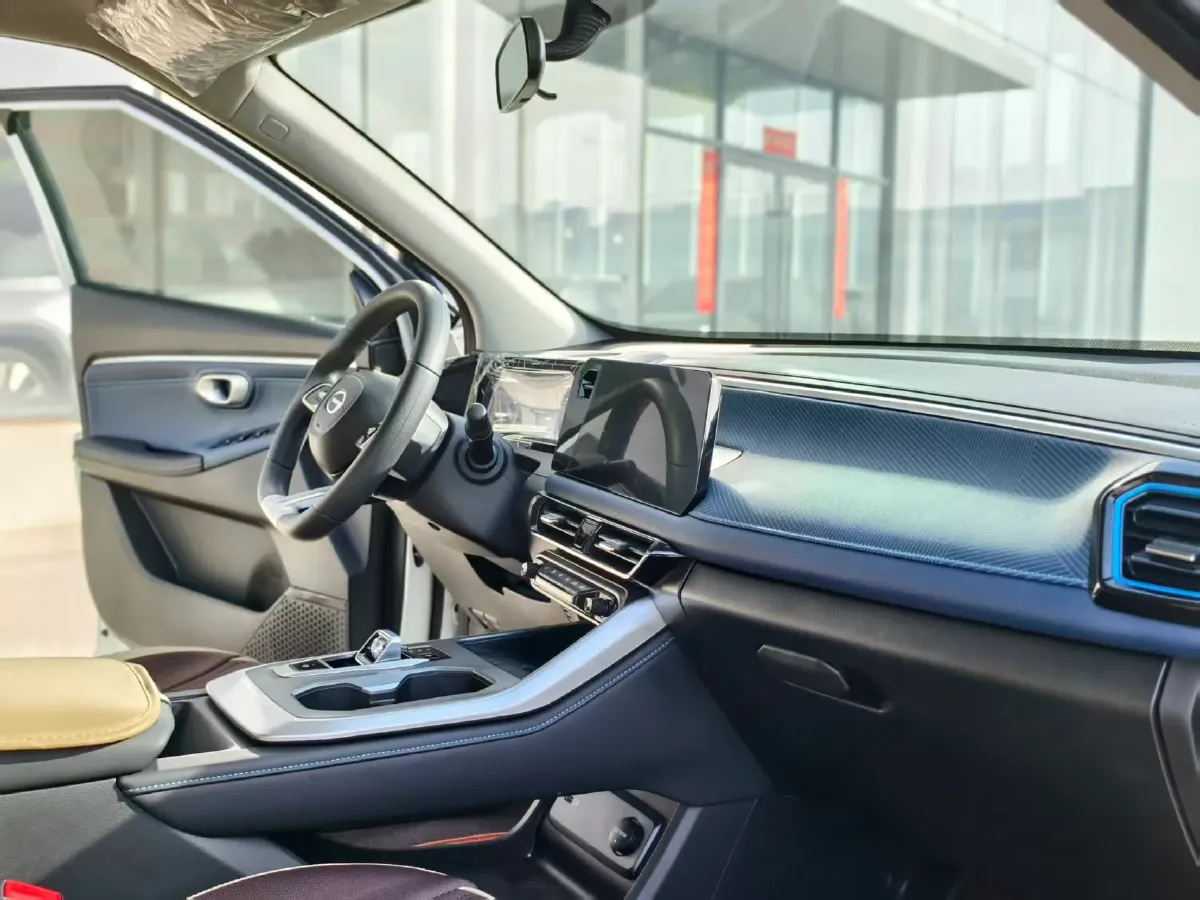 2023 GAC Trumpchi GS3 1.5T 177HP L4 7DCT,autocango,china used car exporter,china ev exporter,chinese used car exporter,chinese used ev exporter