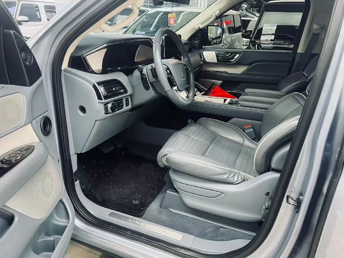 2020 Lincoln Navigator 3.5T 388HP V6 10AT,autocango,china used car exporter,china ev exporter,chinese used car exporter,chinese used ev exporter