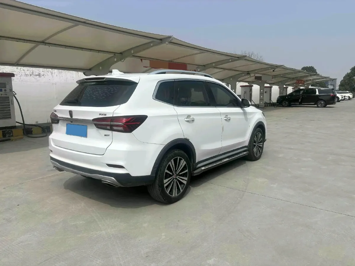 2019 Roewe i6 1.5T 169HP L4 7DCT,autocango,china used car exporter,china ev exporter,chinese used car exporter,chinese used ev exporter