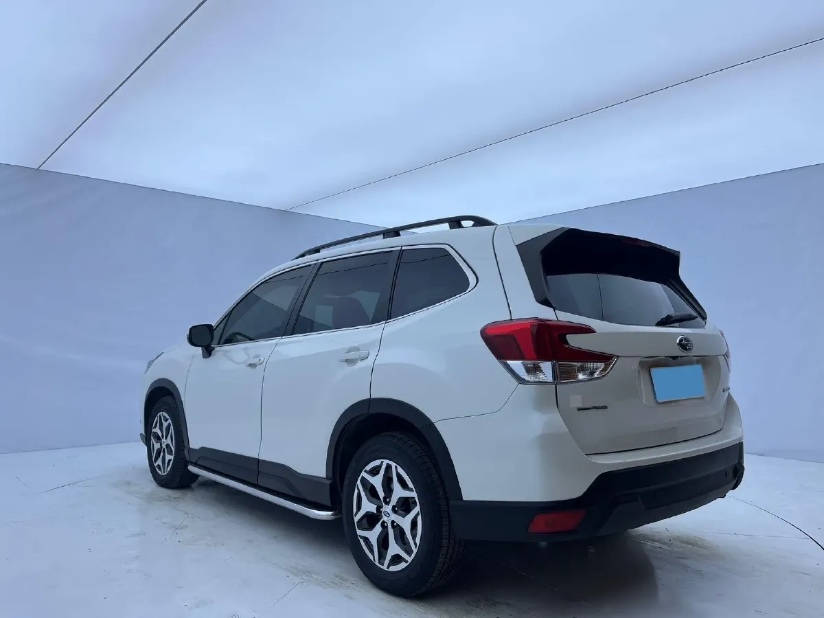 2022 Subaru Forester 2.0L 154HP H4 CVT,autocango,china used car exporter,china ev exporter,chinese used car exporter,chinese used ev exporter