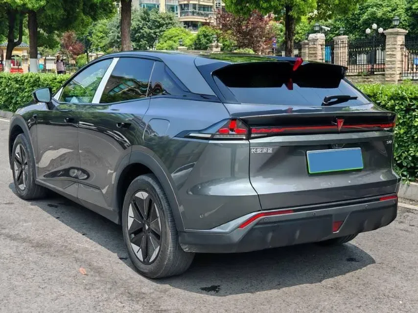 2025 Deepal S07 BEV 68.82KWH,autocango,china used car exporter,china ev exporter,chinese used car exporter,chinese used ev exporter