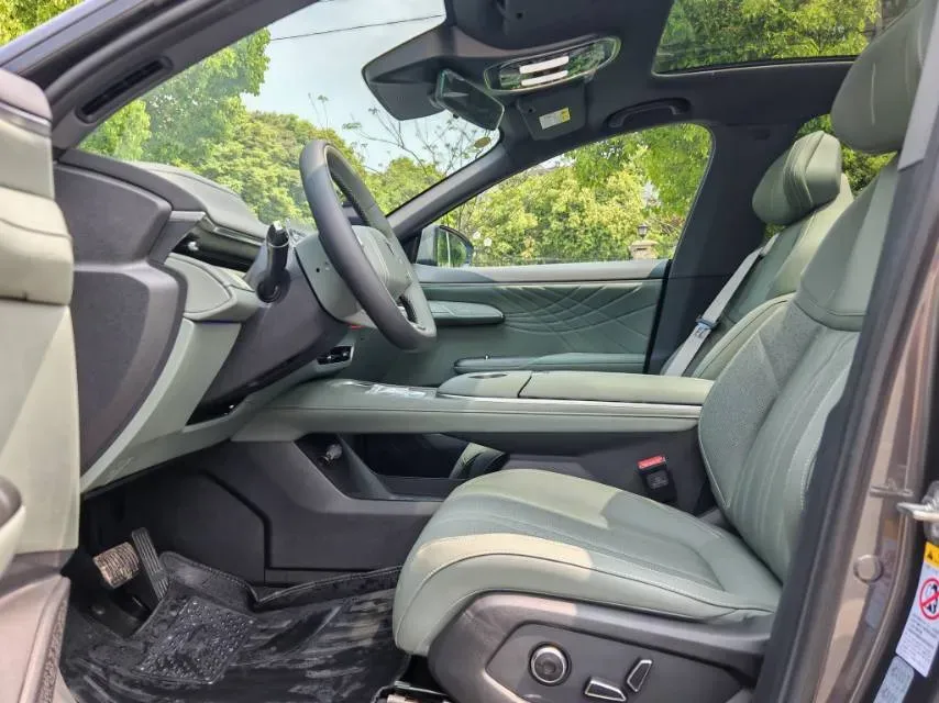 2025 Deepal S07 BEV 68.82KWH,autocango,china used car exporter,china ev exporter,chinese used car exporter,chinese used ev exporter