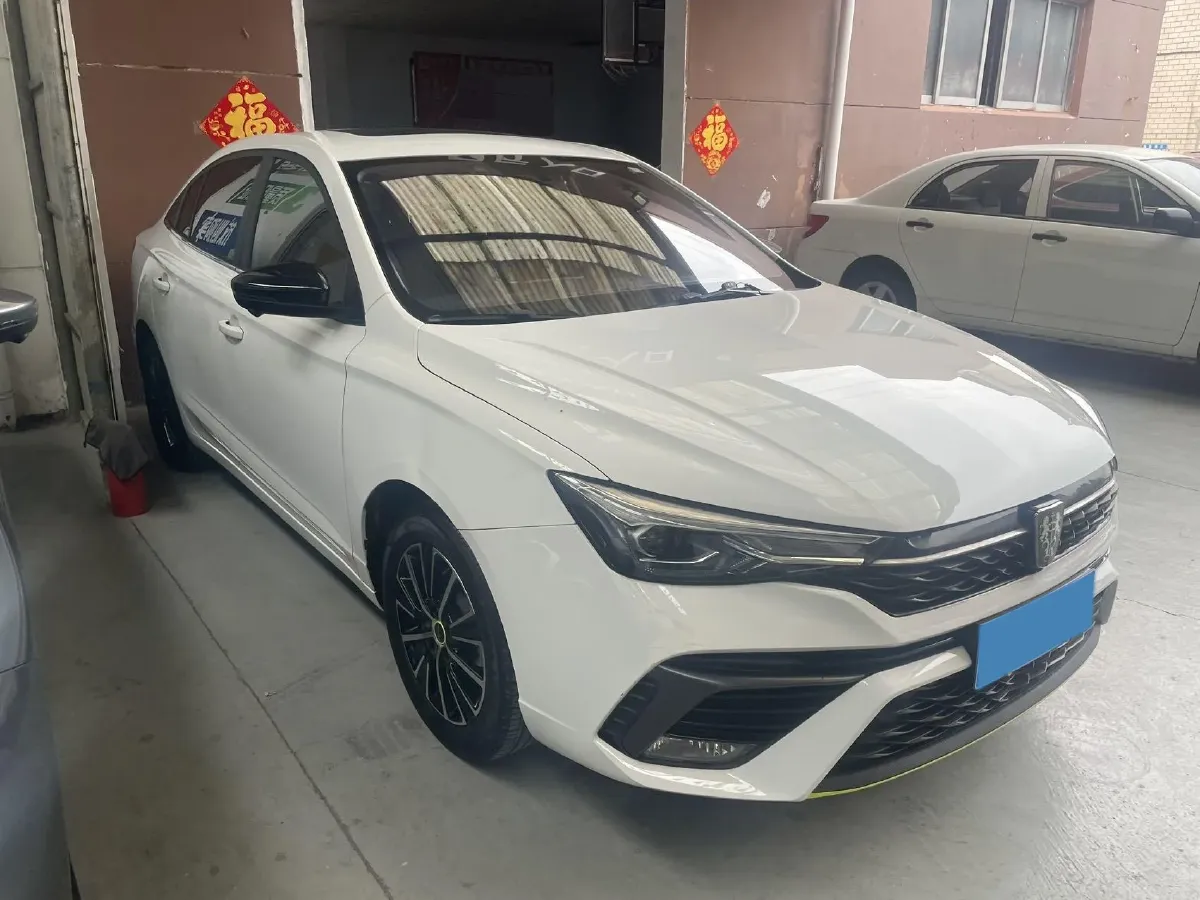 2021 Roewe i5 1.5L 120HP L4 CVT,autocango,china used car exporter,china ev exporter,chinese used car exporter,chinese used ev exporter