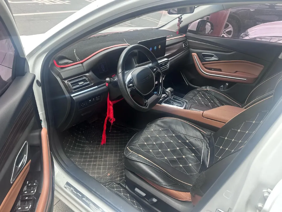 2019 BeiJing Auto U7 1.5T 150HP L4 CVT,autocango,china used car exporter,china ev exporter,chinese used car exporter,chinese used ev exporter