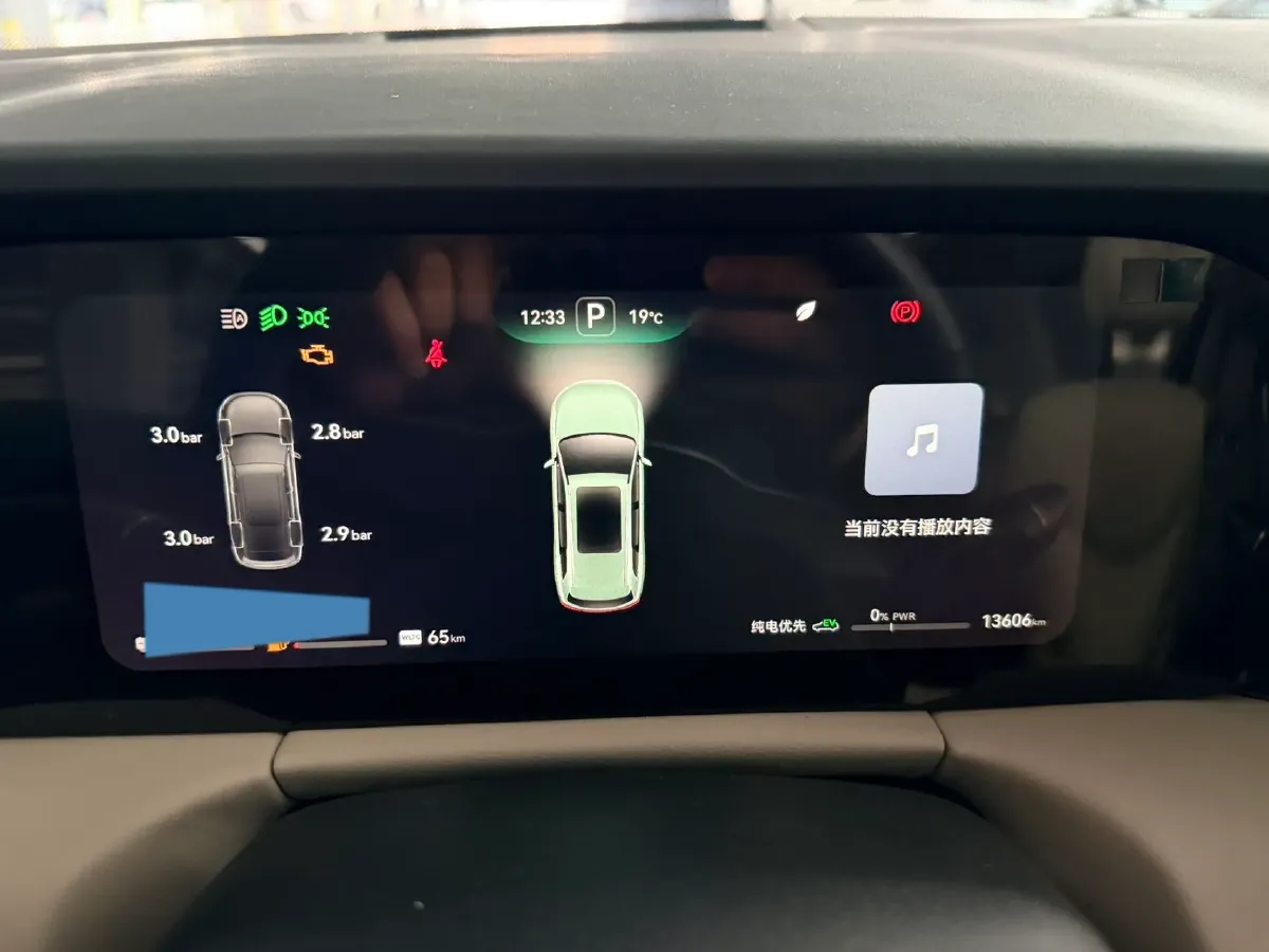 2022 AITO AITO M7 Range Extended 125HP REEV 40KWH,autocango,china used car exporter,china ev exporter,chinese used car exporter,chinese used ev exporter