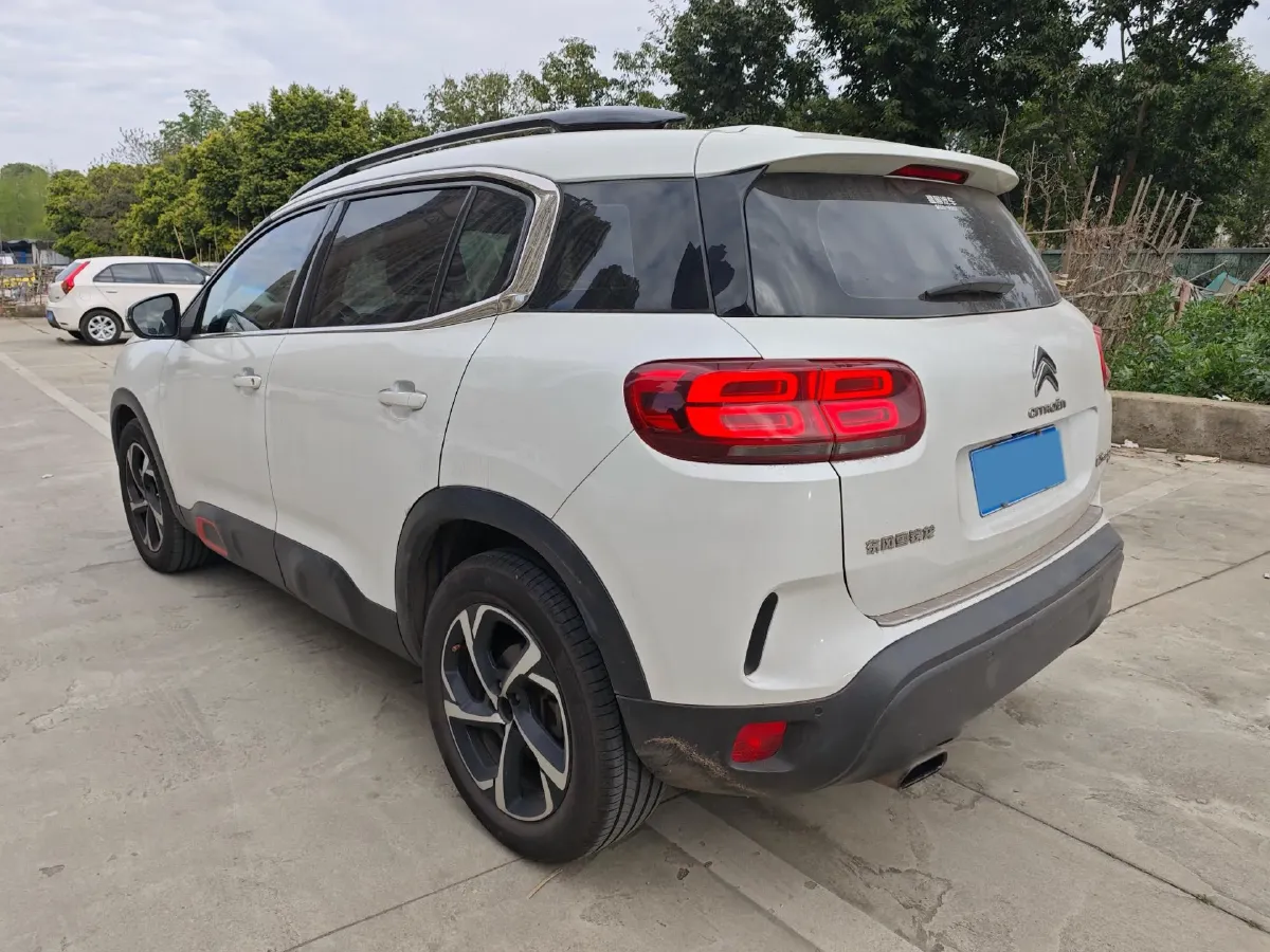 2019 Citroen C5 Aircross 1.6T 167HP L4 6AT,autocango,china used car exporter,china ev exporter,chinese used car exporter,chinese used ev exporter