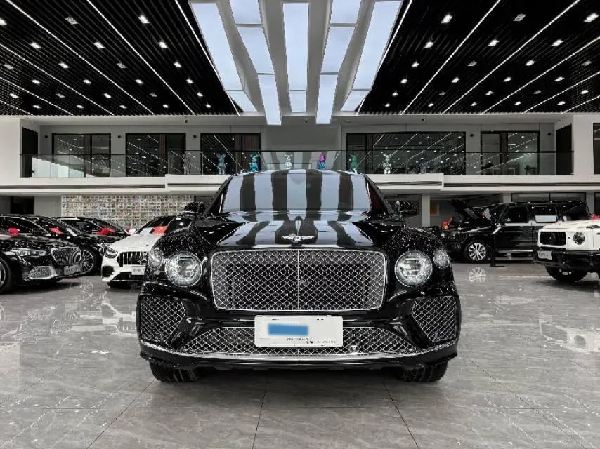 2022 Bentley Bentayga 4.0T 550HP V8 8AT,autocango,china used car exporter,china ev exporter,chinese used car exporter,chinese used ev exporter