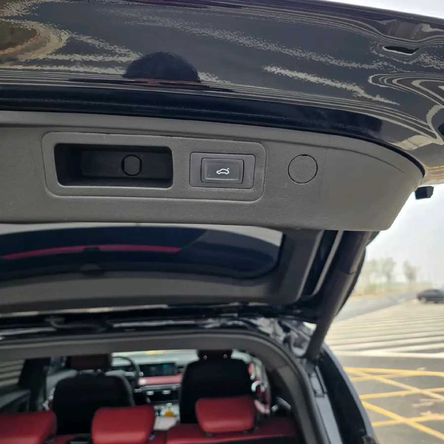 2023 Jetour X70 Plus 1.5T 156HP L4 6DCT,autocango,china used car exporter,china ev exporter,chinese used car exporter,chinese used ev exporter