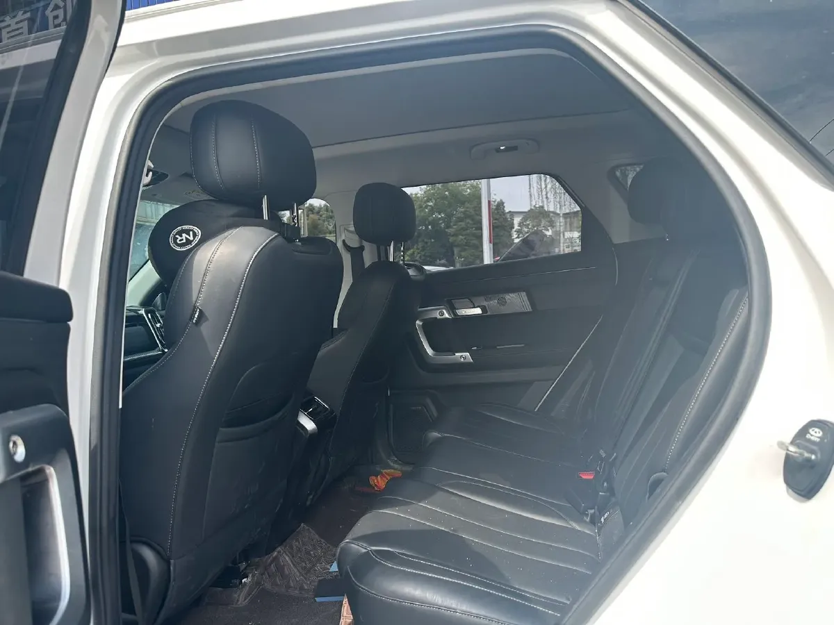 2023 Chery Exploration 06 1.6T 197HP L4 7DCT,autocango,china used car exporter,china ev exporter,chinese used car exporter,chinese used ev exporter