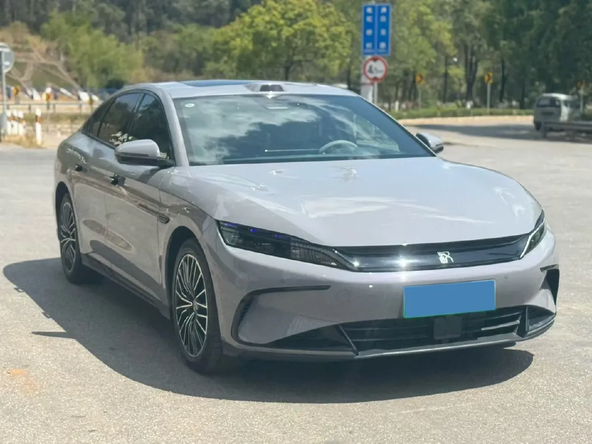 2025 BYD Han 1.5T 156HP L4 E-CVT PHEV,autocango,china used car exporter,china ev exporter,chinese used car exporter,chinese used ev exporter