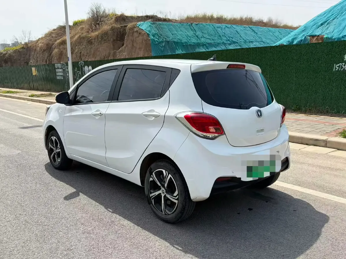 2022 ChangAn BenBen E-Star BEV 31.95KWH,autocango,china used car exporter,china ev exporter,chinese used car exporter,chinese used ev exporter