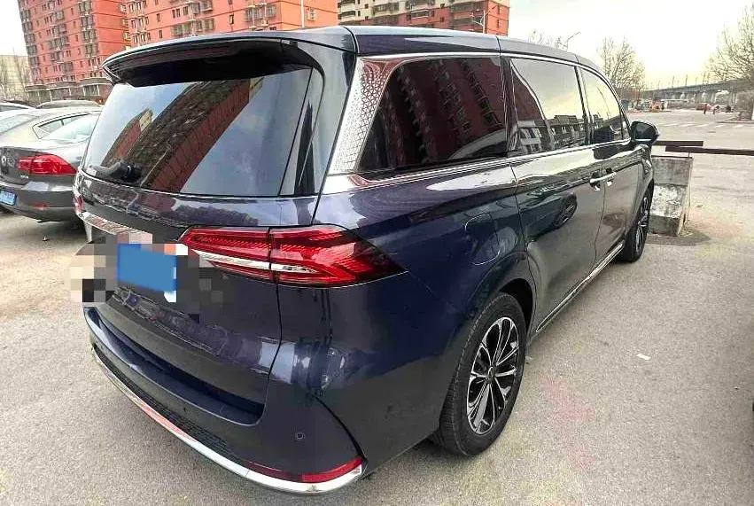 2021 Roewe iMAX8 2.0T 234HP L4 8AT,autocango,china used car exporter,china ev exporter,chinese used car exporter,chinese used ev exporter