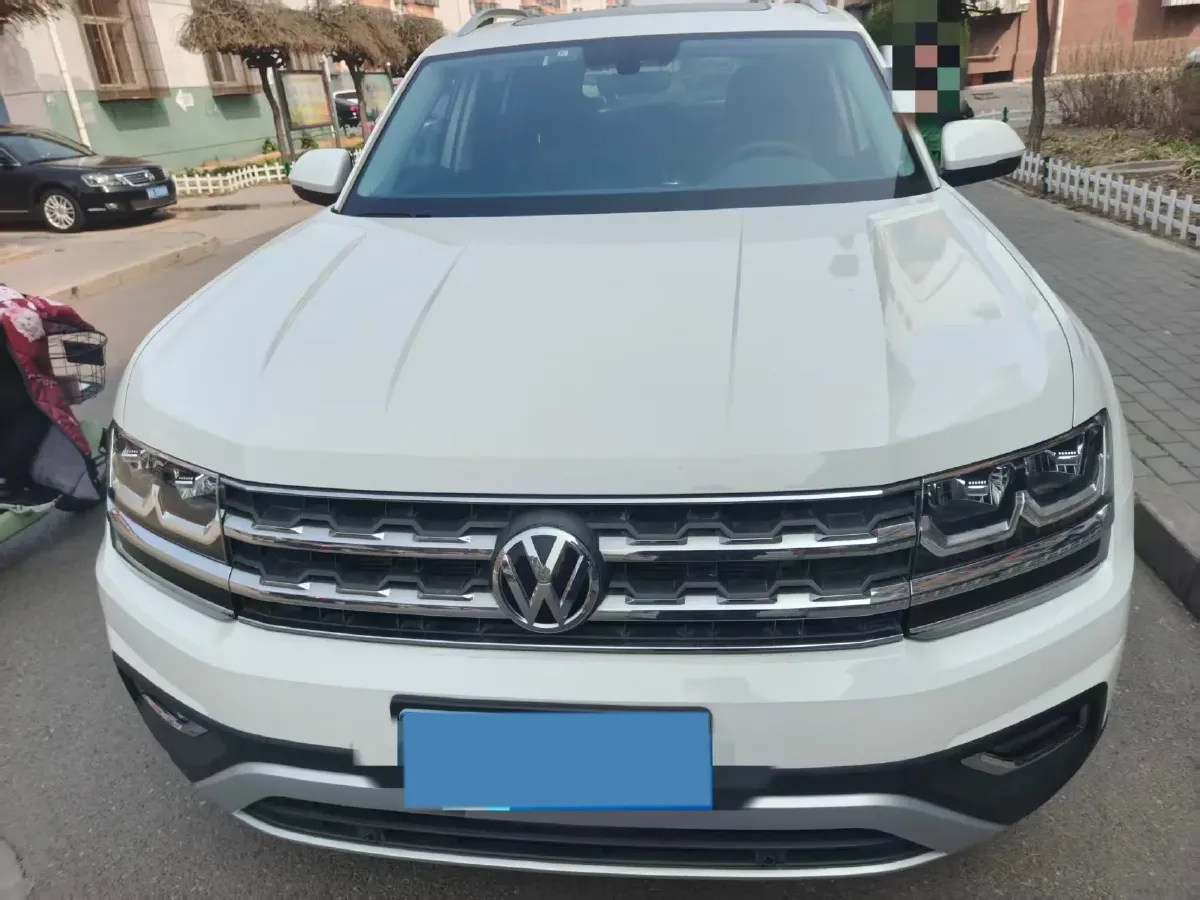 2016 Roewe RX5 1.5T 169HP L4 7DCT,autocango,china used car exporter,china ev exporter,chinese used car exporter,chinese used ev exporter