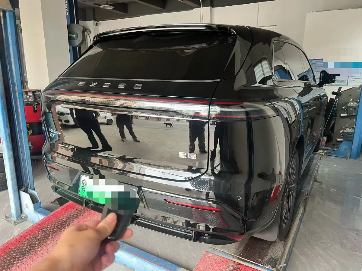 2025 Exceed Sterra ET REEV 156HP REEV,autocango,china used car exporter,china ev exporter,chinese used car exporter,chinese used ev exporter