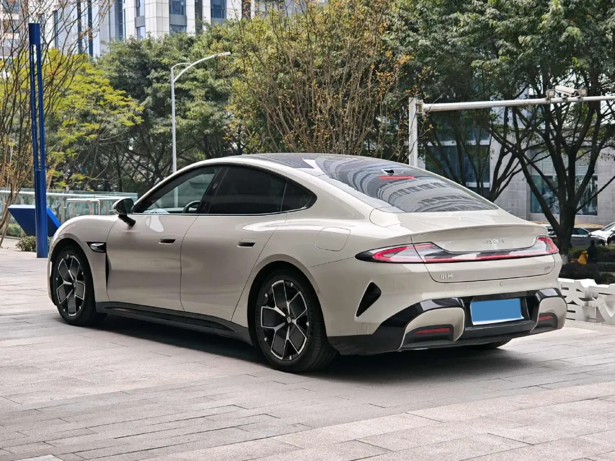 2024 MI SU7 BEV 73.6KWH,autocango,china used car exporter,china ev exporter,chinese used car exporter,chinese used ev exporter