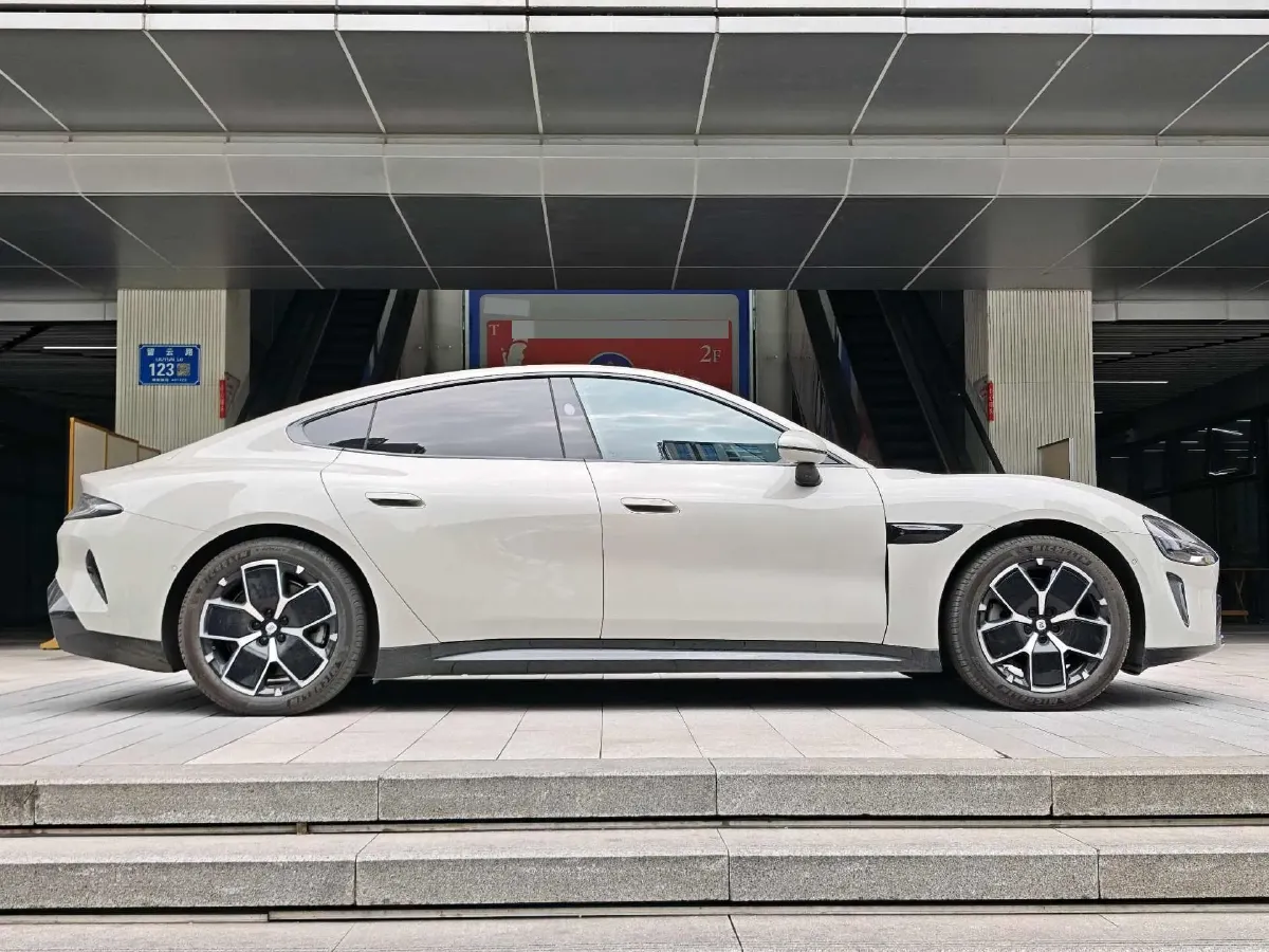 2024 MI SU7 BEV 73.6KWH,autocango,china used car exporter,china ev exporter,chinese used car exporter,chinese used ev exporter