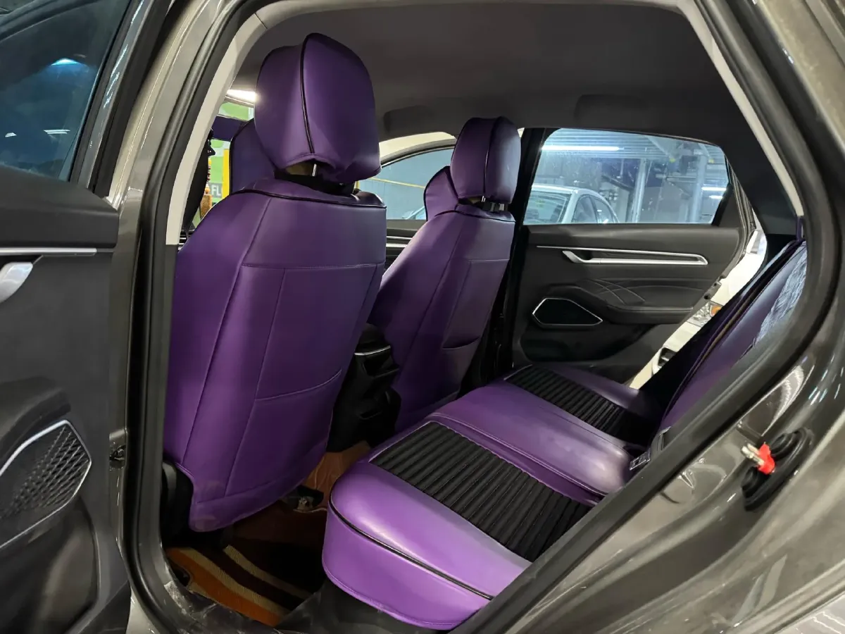 2025 Geely Emgrand 1.5L 127HP L4 5MT,autocango,china used car exporter,china ev exporter,chinese used car exporter,chinese used ev exporter