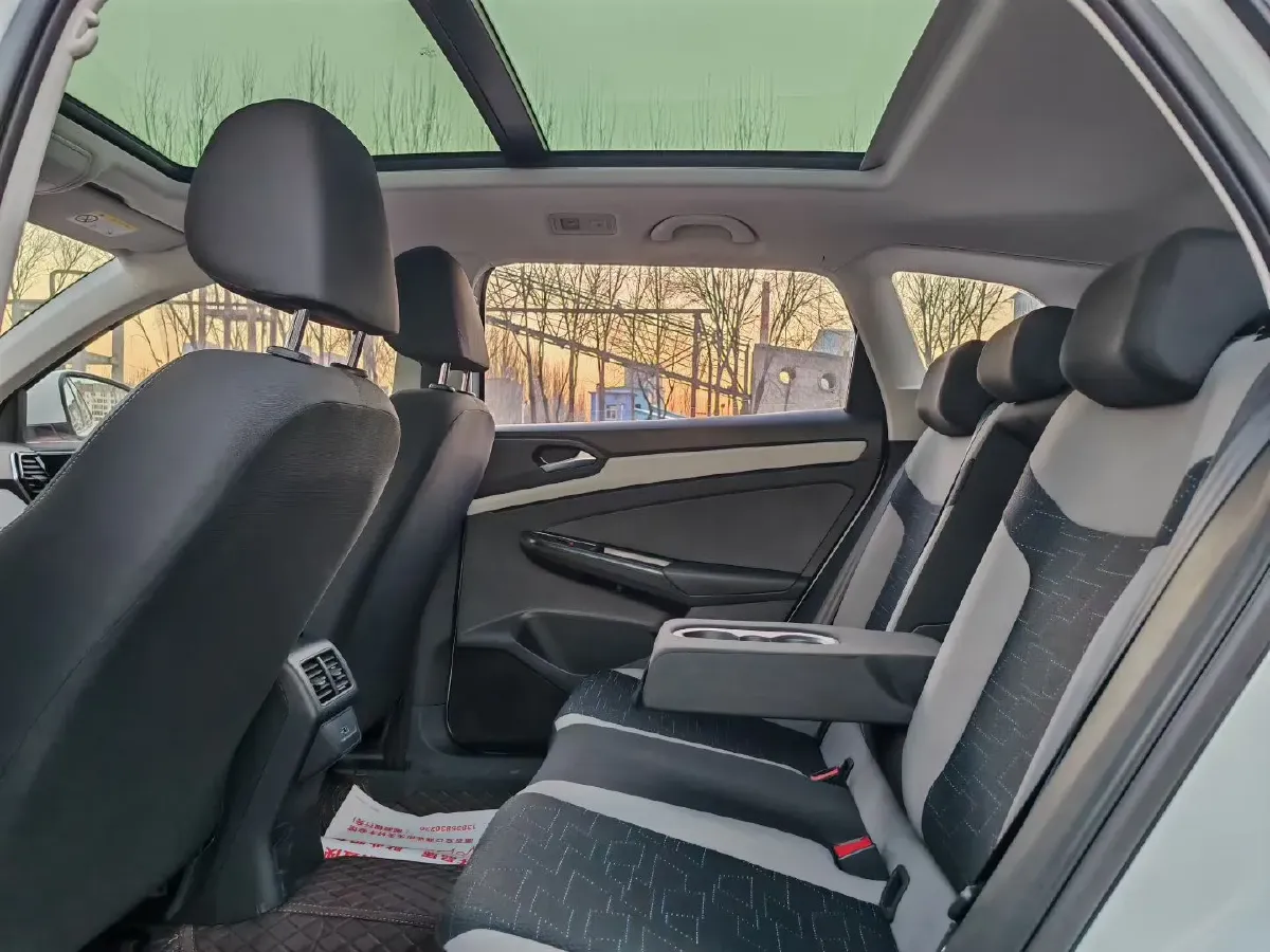 2023 Jetta VS7 1.4T 150HP L4 6AT,autocango,china used car exporter,china ev exporter,chinese used car exporter,chinese used ev exporter