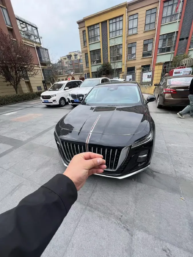 2023 HongQi H5 2.0T 224HP L4 8AT,autocango,china used car exporter,china ev exporter,chinese used car exporter,chinese used ev exporter
