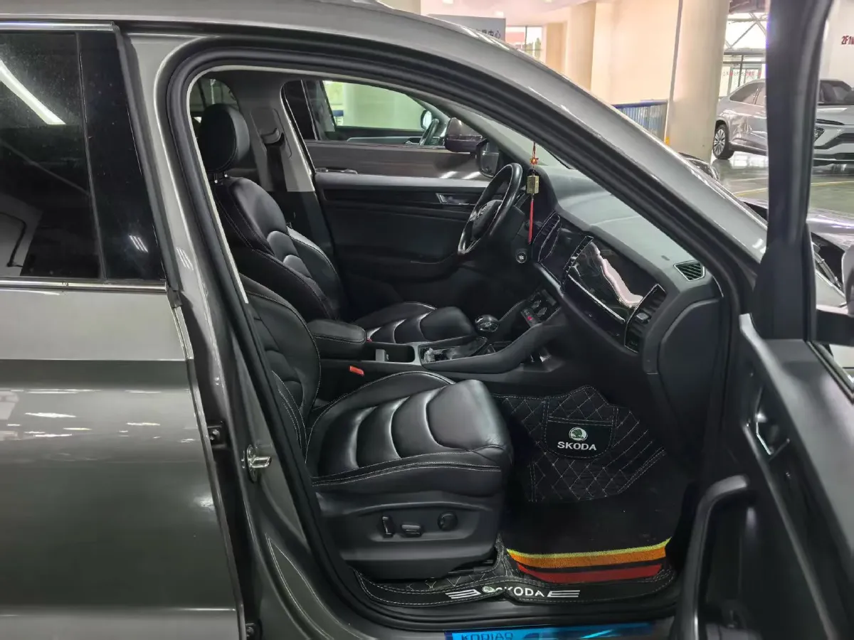 2018 Skoda Kodiak 2.0T 186HP L4 7DCT,autocango,china used car exporter,china ev exporter,chinese used car exporter,chinese used ev exporter