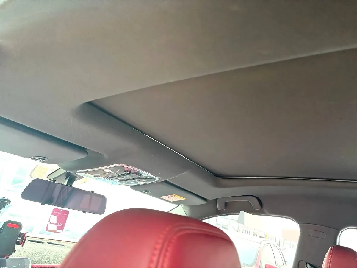 2023 ChangAn Oshan X7 Plus 1.5T 188HP L4 7DCT,autocango,china used car exporter,china ev exporter,chinese used car exporter,chinese used ev exporter