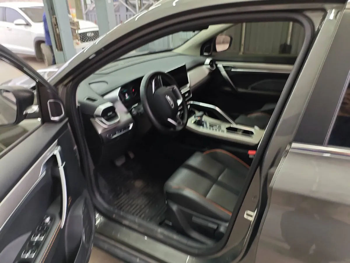 2023 Geely Coolray 1.5T 181HP L4 7DCT,autocango,china used car exporter,china ev exporter,chinese used car exporter,chinese used ev exporter