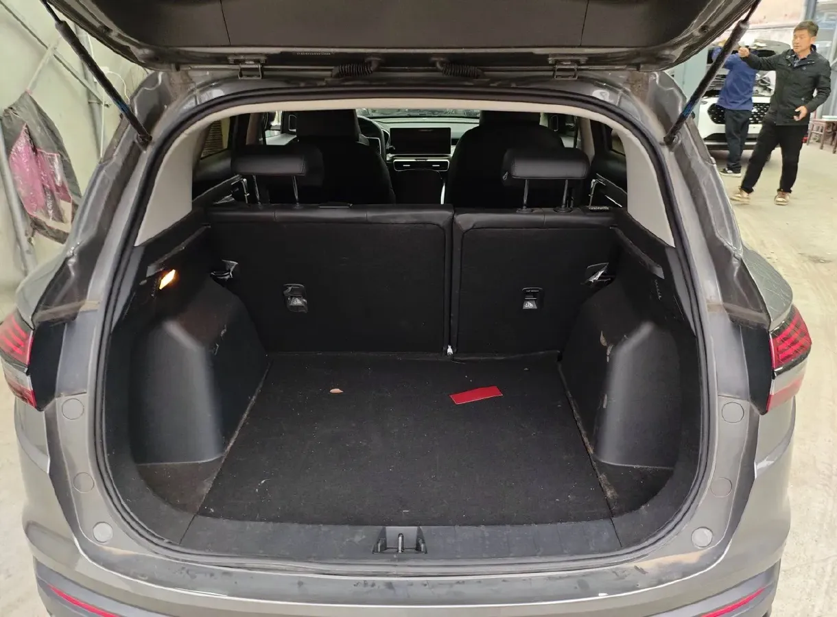 2023 Geely Coolray 1.5T 181HP L4 7DCT,autocango,china used car exporter,china ev exporter,chinese used car exporter,chinese used ev exporter