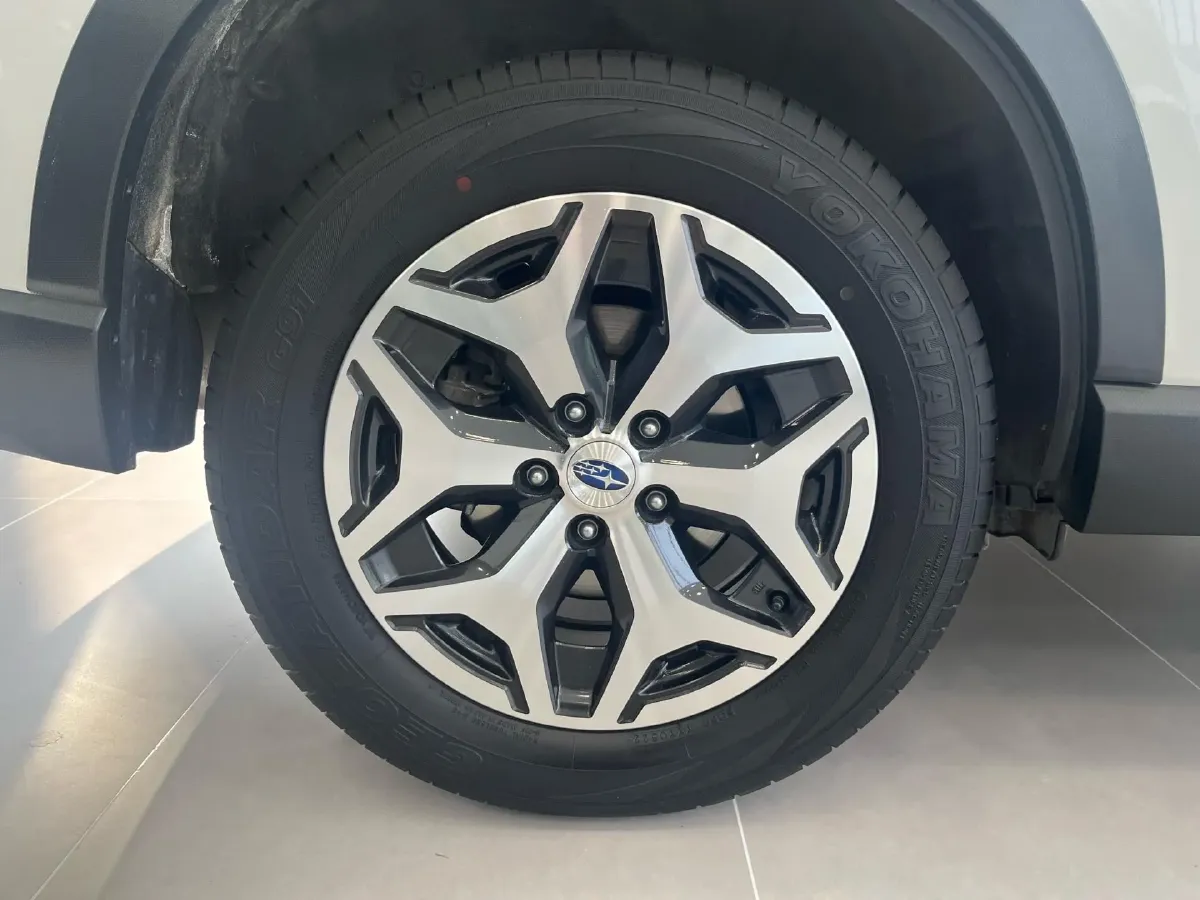 2022 Subaru Forester 2.0L 154HP H4 CVT,autocango,china used car exporter,china ev exporter,chinese used car exporter,chinese used ev exporter