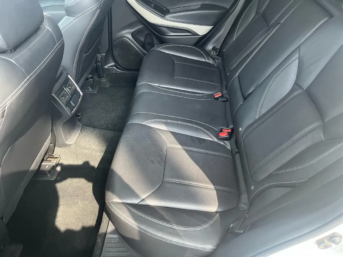 2022 Subaru Forester 2.0L 154HP H4 CVT,autocango,china used car exporter,china ev exporter,chinese used car exporter,chinese used ev exporter