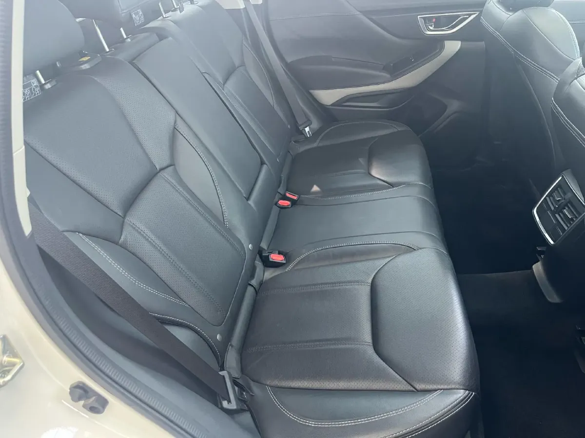 2022 Subaru Forester 2.0L 154HP H4 CVT,autocango,china used car exporter,china ev exporter,chinese used car exporter,chinese used ev exporter