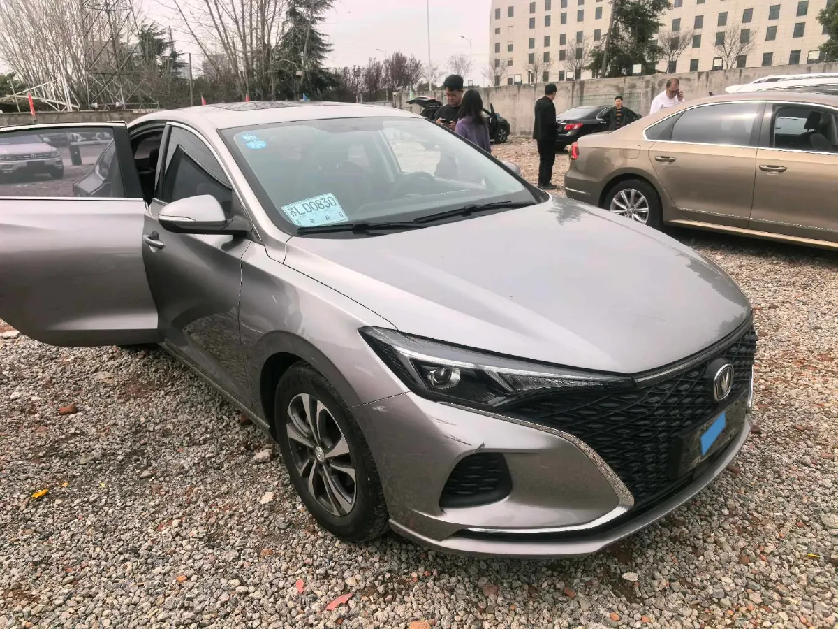 2020 ChangAn Eado 1.4T 158HP L4 7DCT,autocango,china used car exporter,china ev exporter,chinese used car exporter,chinese used ev exporter