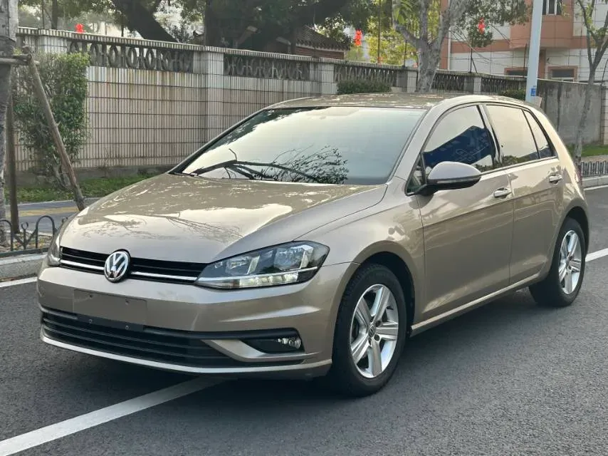 2018 Volkswagen Golf 1.6L 110HP L4 6AT,autocango,china used car exporter,china ev exporter,chinese used car exporter,chinese used ev exporter