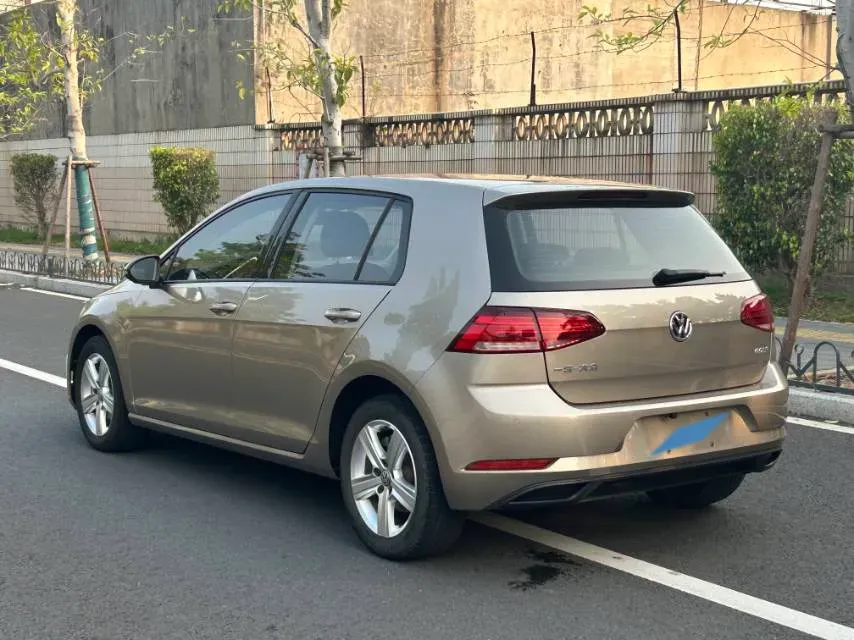 2018 Volkswagen Golf 1.6L 110HP L4 6AT,autocango,china used car exporter,china ev exporter,chinese used car exporter,chinese used ev exporter