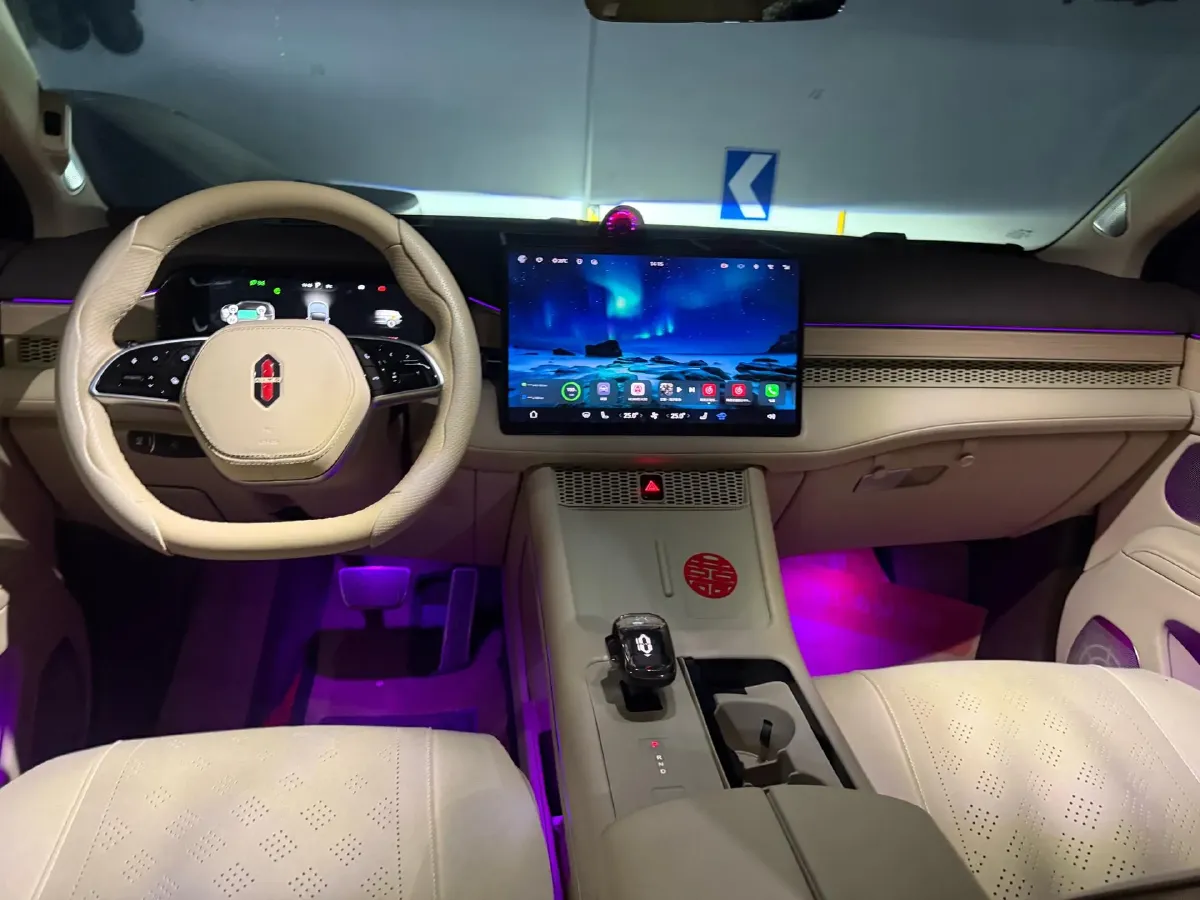 2024 AITO AITO M7 1.5T 152HP L4 REEV 38.5KWH,autocango,china used car exporter,china ev exporter,chinese used car exporter,chinese used ev exporter