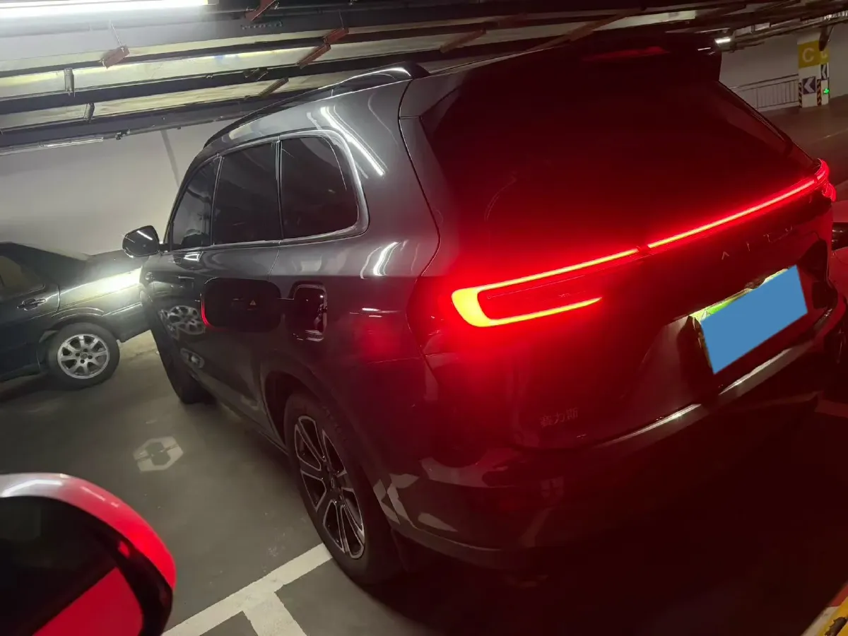 2024 AITO AITO M7 1.5T 152HP L4 REEV 38.5KWH,autocango,china used car exporter,china ev exporter,chinese used car exporter,chinese used ev exporter