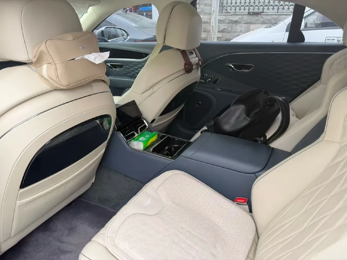 2022 Bentley Flying Spur 2.9T 416HP V6 8DCT PHEV 18KWH,autocango,china used car exporter,china ev exporter,chinese used car exporter,chinese used ev exporter