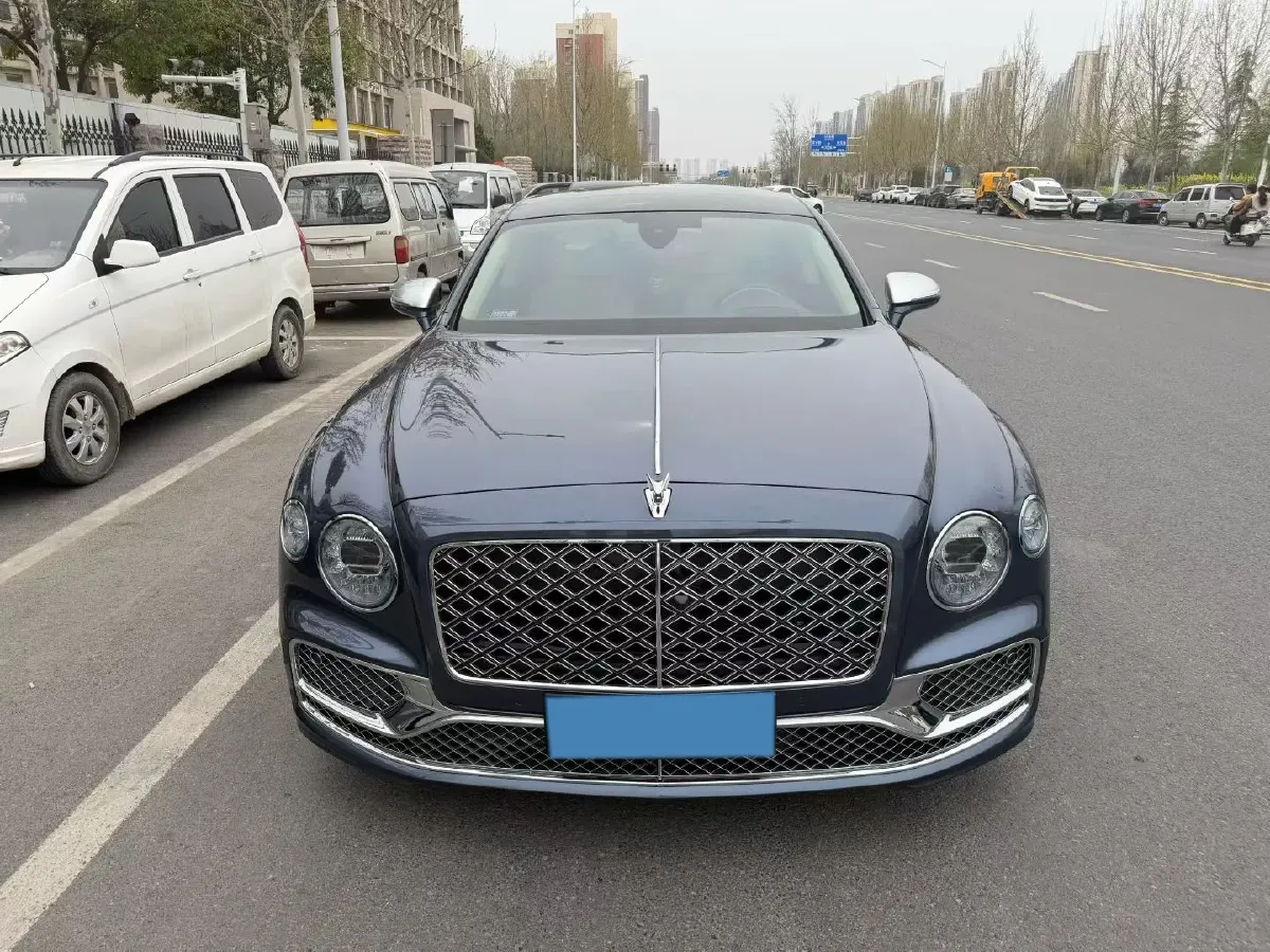 2022 Bentley Flying Spur 2.9T 416HP V6 8DCT PHEV 18KWH,autocango,china used car exporter,china ev exporter,chinese used car exporter,chinese used ev exporter