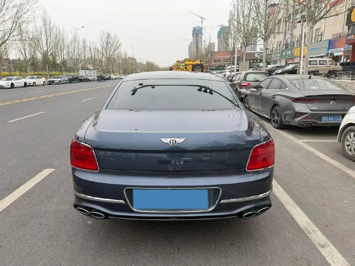 2022 Bentley Flying Spur 2.9T 416HP V6 8DCT PHEV 18KWH,autocango,china used car exporter,china ev exporter,chinese used car exporter,chinese used ev exporter