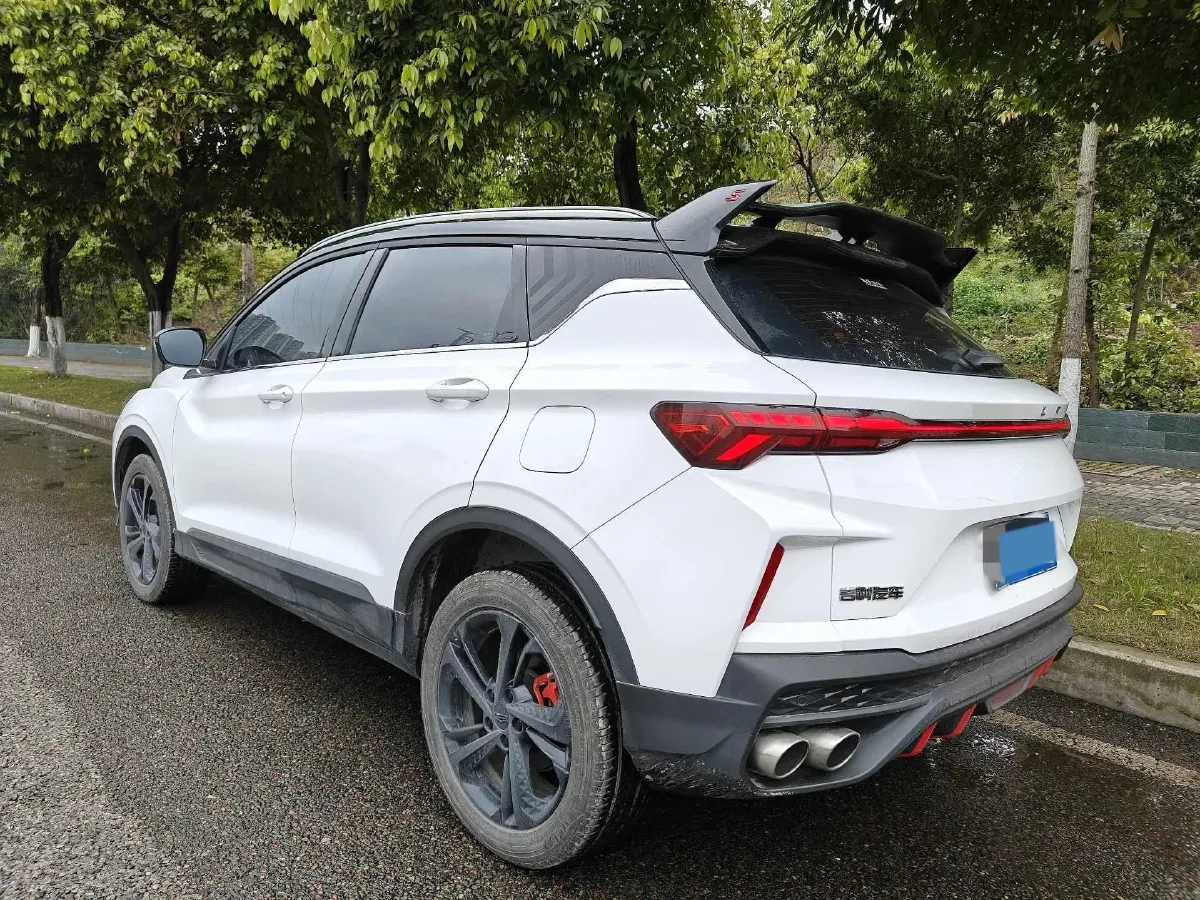 2023 Geely Coolray 1.5T 181HP L4 7DCT,autocango,china used car exporter,china ev exporter,chinese used car exporter,chinese used ev exporter