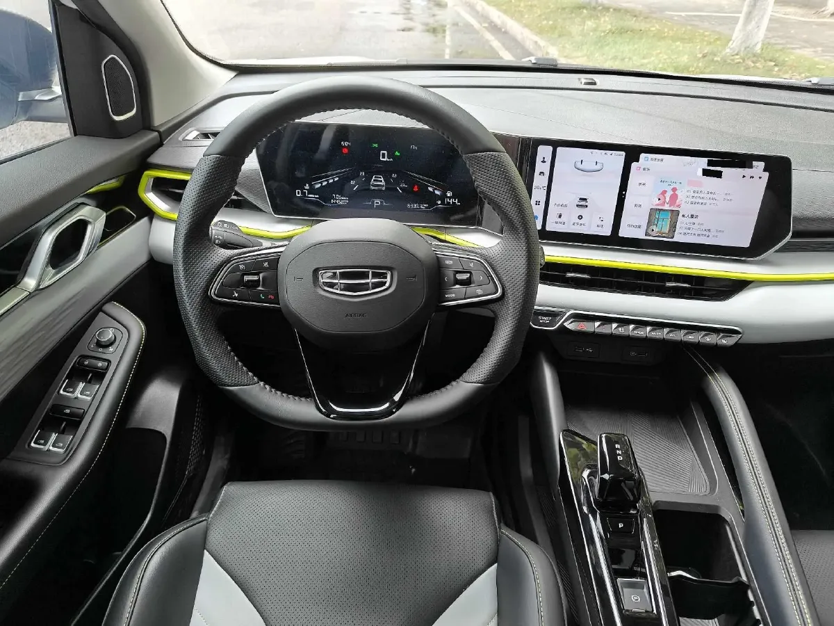 2023 Geely Coolray 1.5T 181HP L4 7DCT,autocango,china used car exporter,china ev exporter,chinese used car exporter,chinese used ev exporter