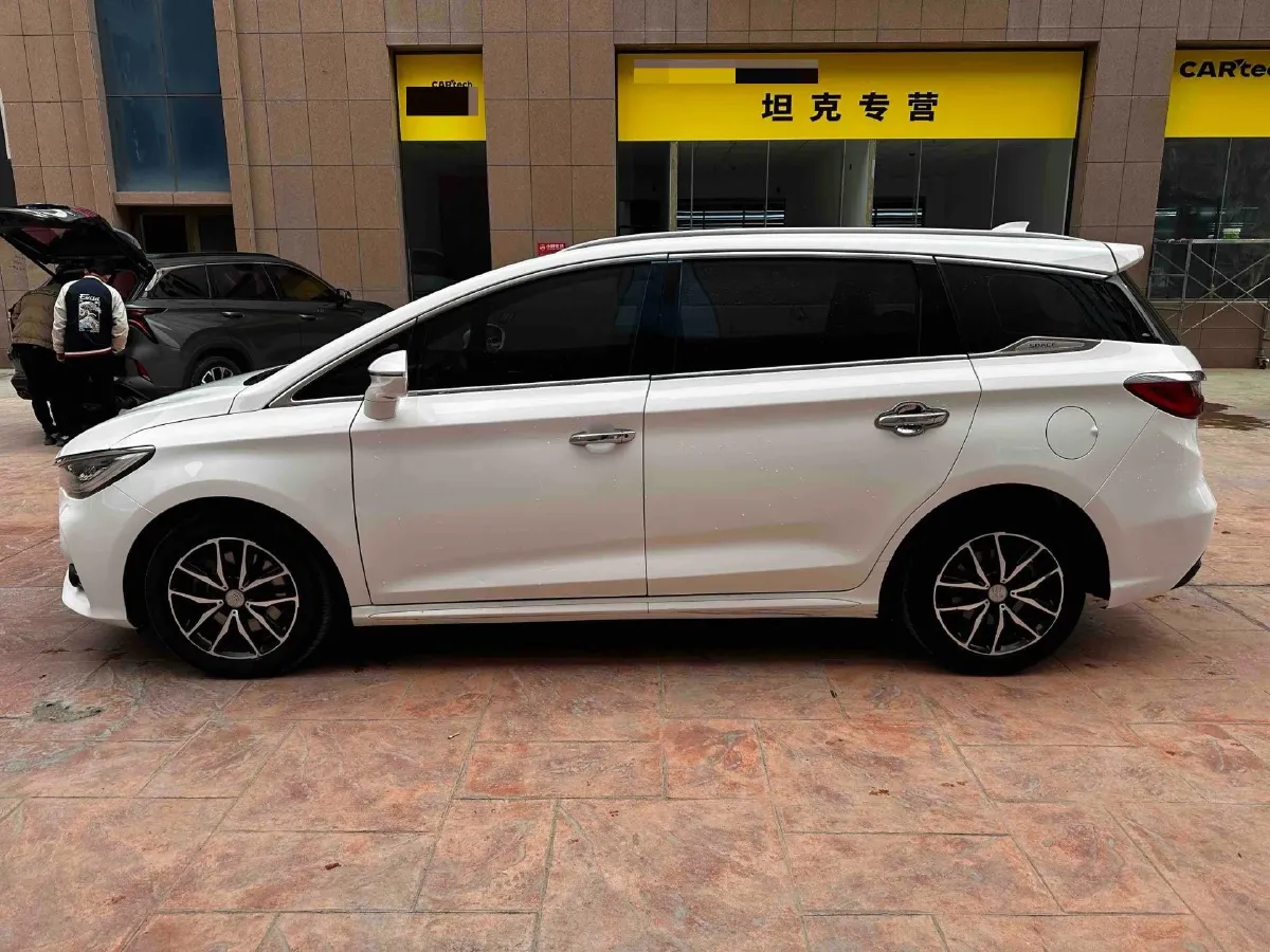 2017 BYD Song MAX 1.5T 154HP L4 6DCT,autocango,china used car exporter,china ev exporter,chinese used car exporter,chinese used ev exporter